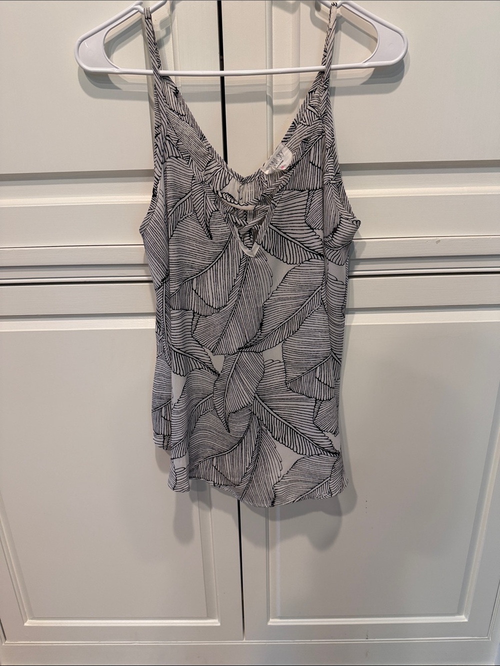 Sienna Sky Black & White Leaf-Print Camisole